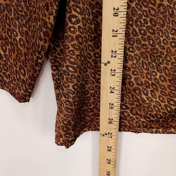 Victoria's Secret Pajama Top Size Small Long Sleeve Button Up Animal Print Satin - Picture 8 of 10